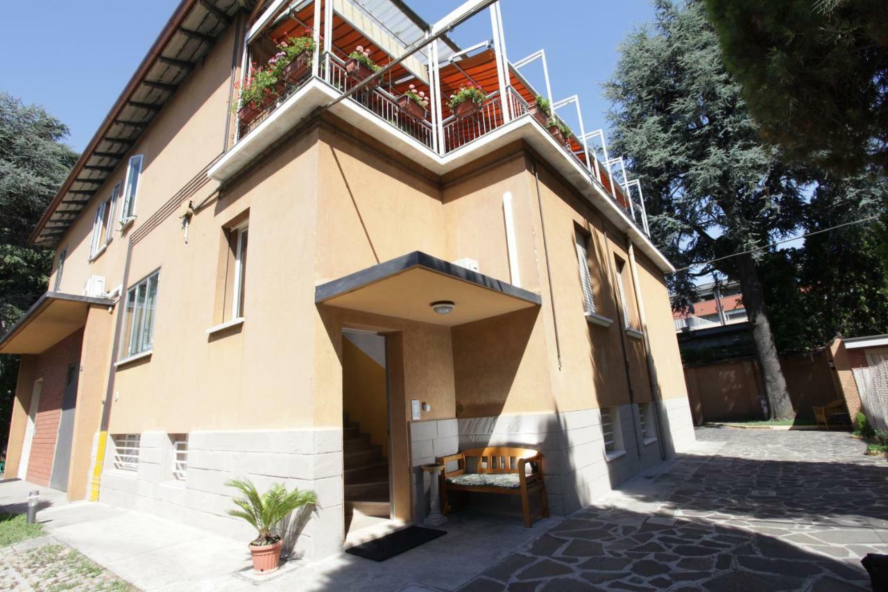 Casa Vacanze Antonia Болоня Екстериор снимка